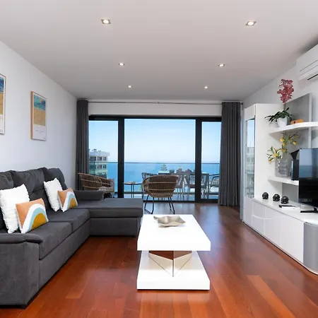 Vicens Xxi 9 By Lovelystay Funchal (Madeira)